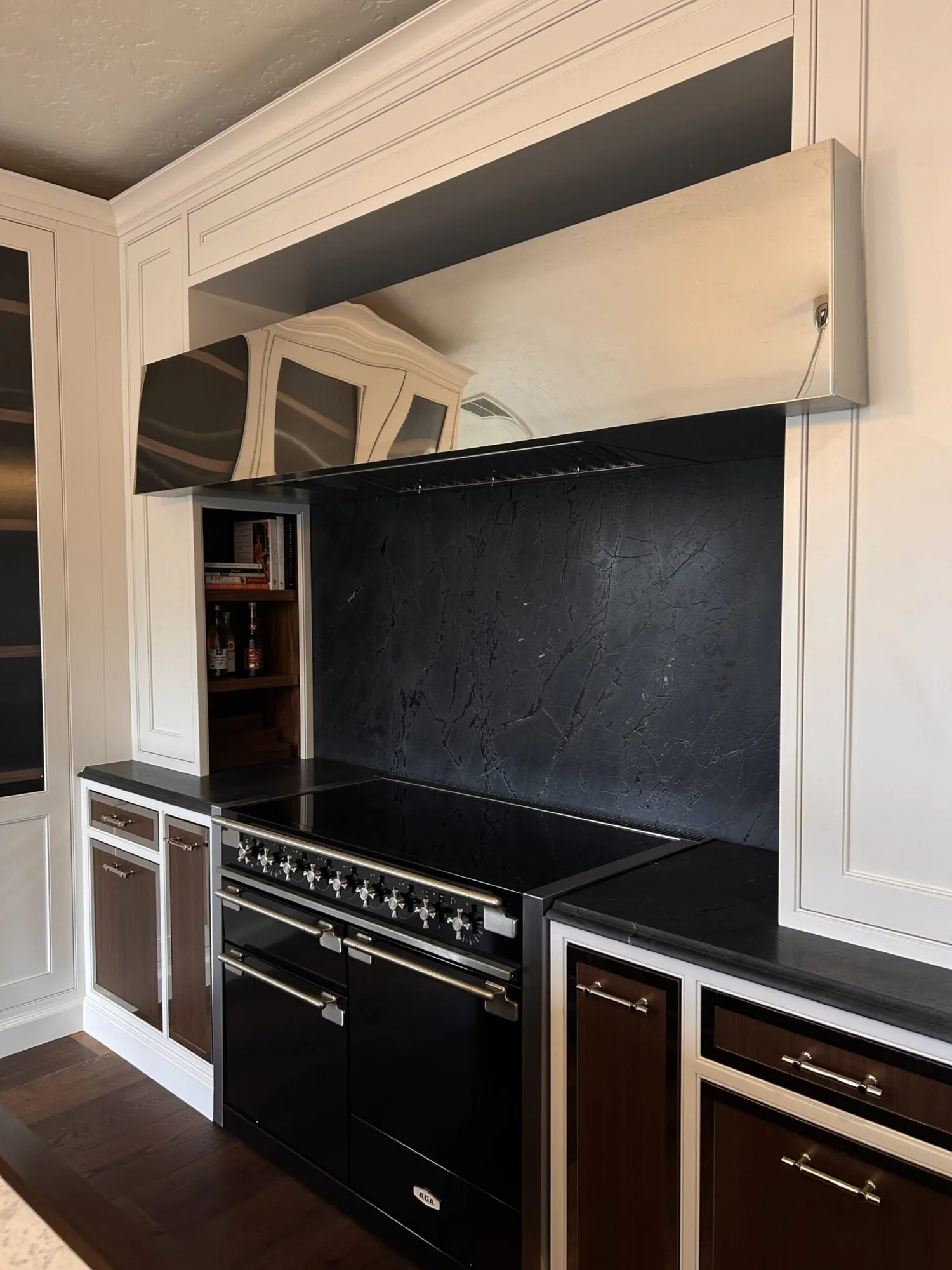 Monarch high polished stainless steel custom range hood, installed view 1