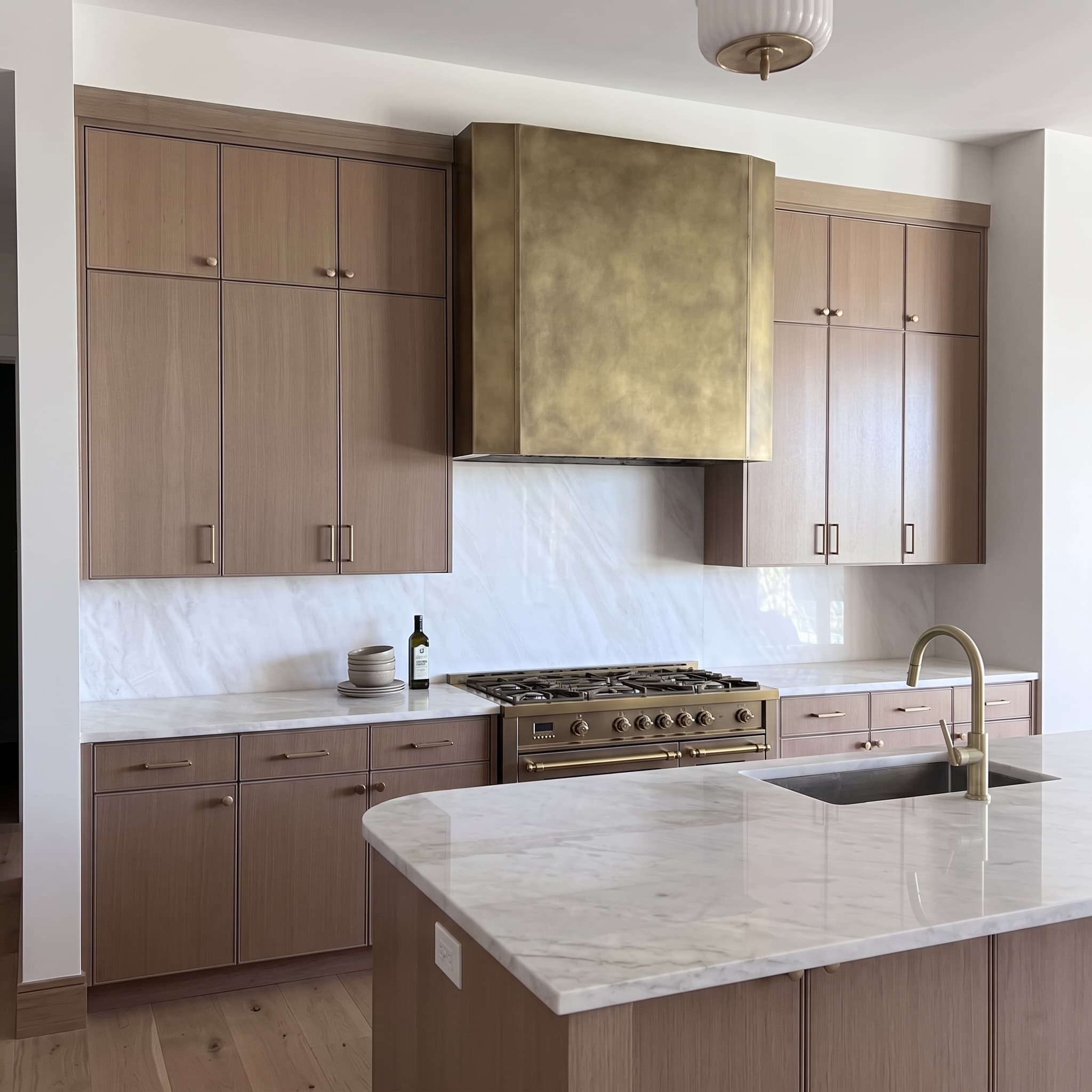 FAQs — Monarch custom metal range hoods